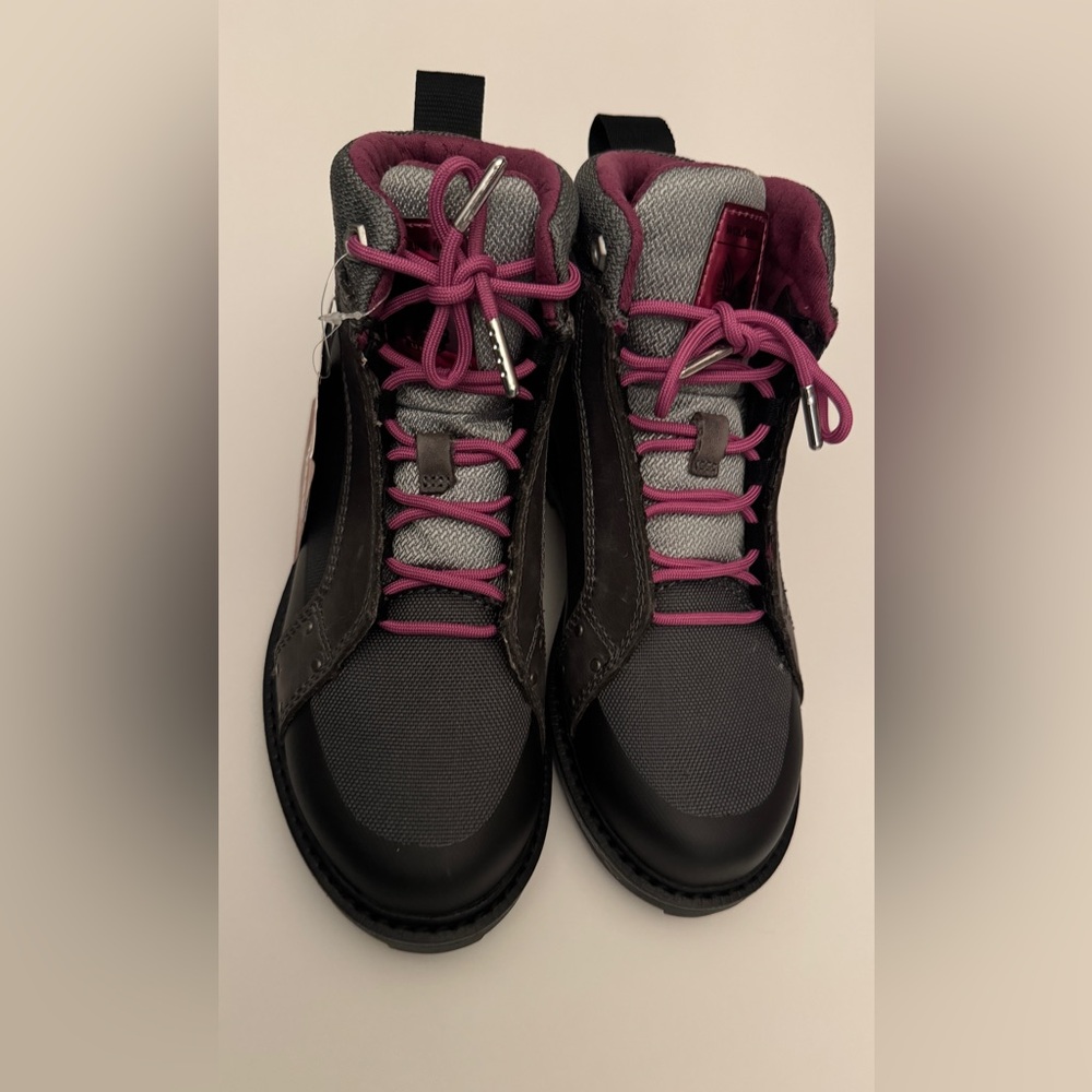 Wolverine Gray and Purple Men's Boots New without box size 6